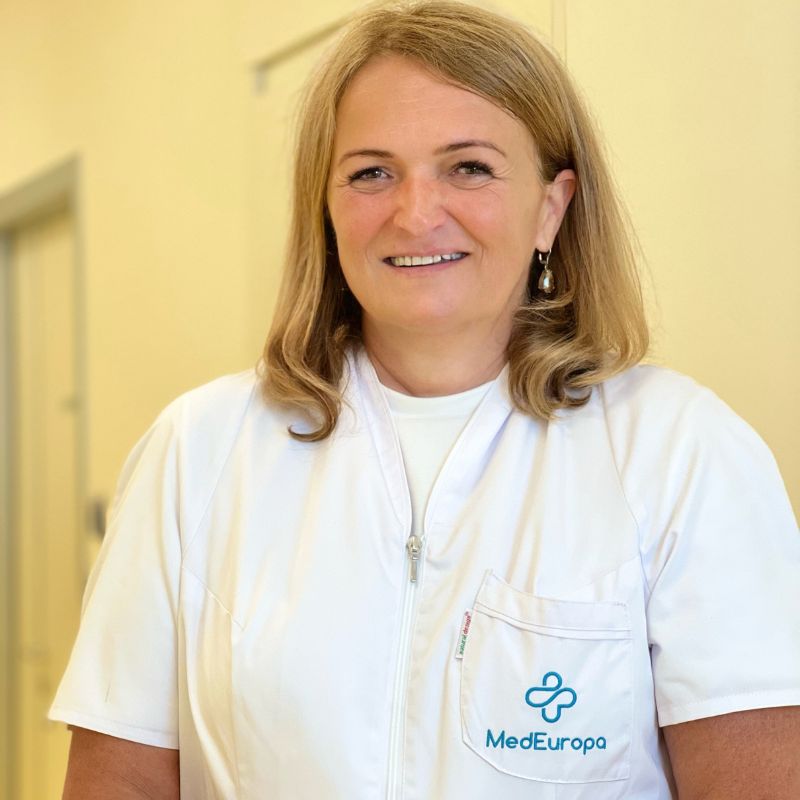 Dr. Cristina Taflan