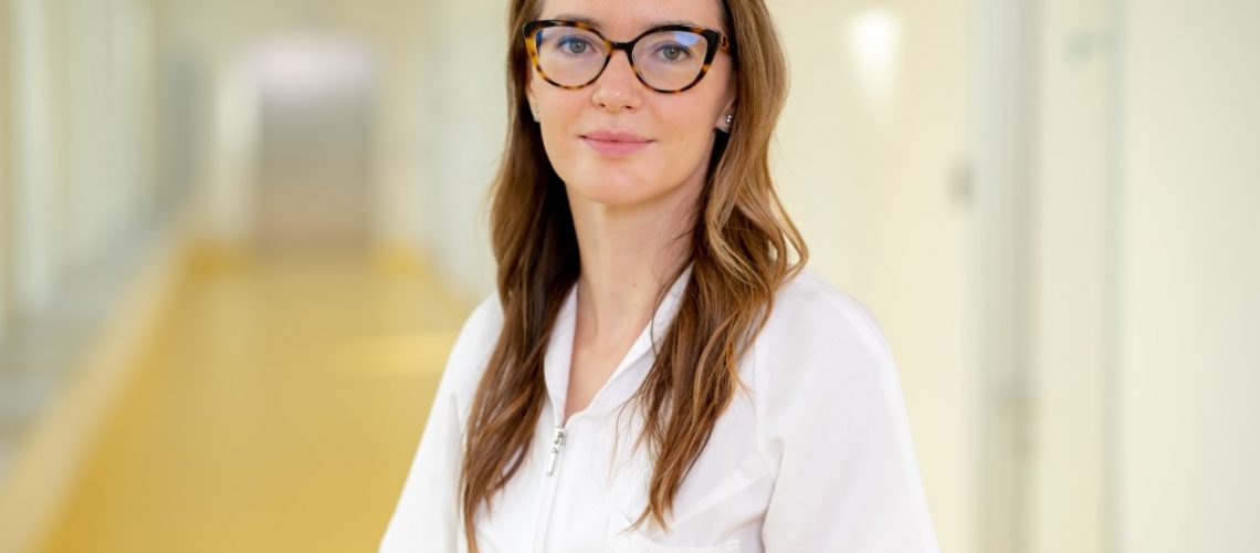 Dr. Maria Barbu